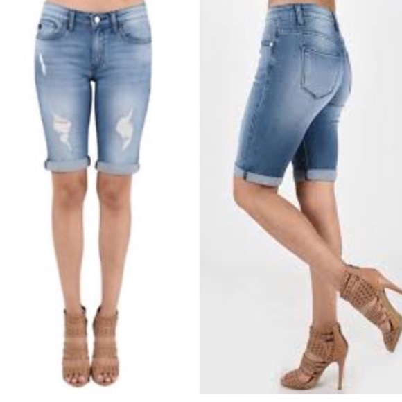 KanCan Pants - Sizes 26-28 KanCan Bermuda Shorts